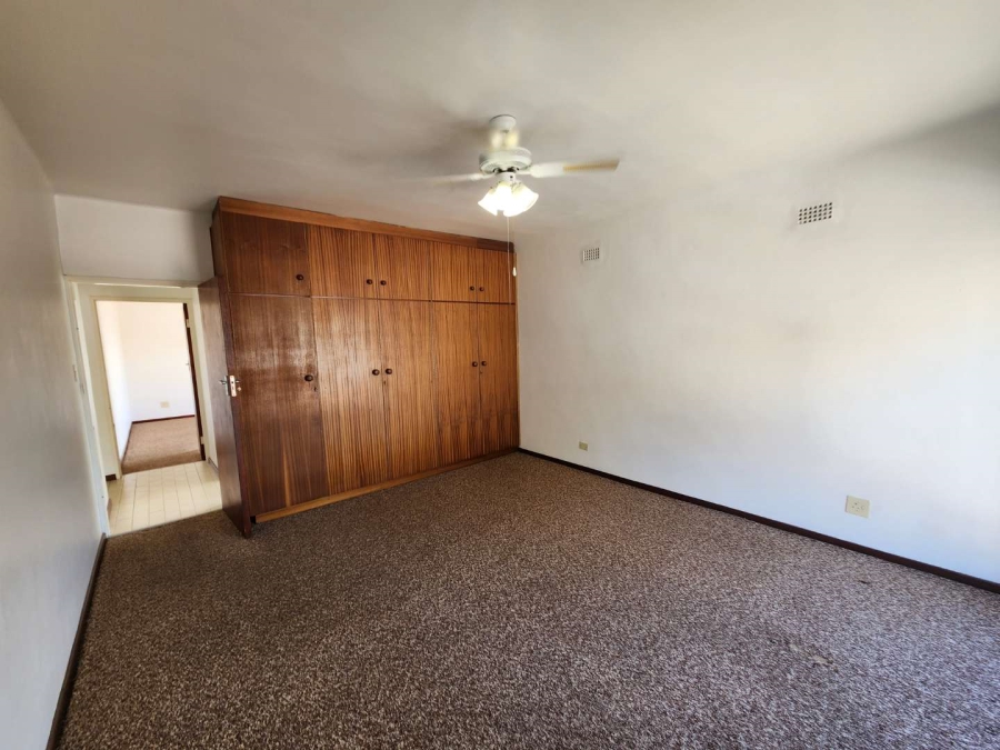 To Let 2 Bedroom Property for Rent in Gordons Bay Western Cape